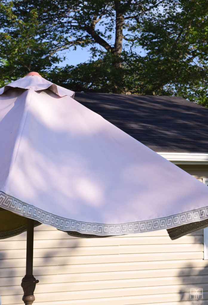 Patio Tour umbrella image