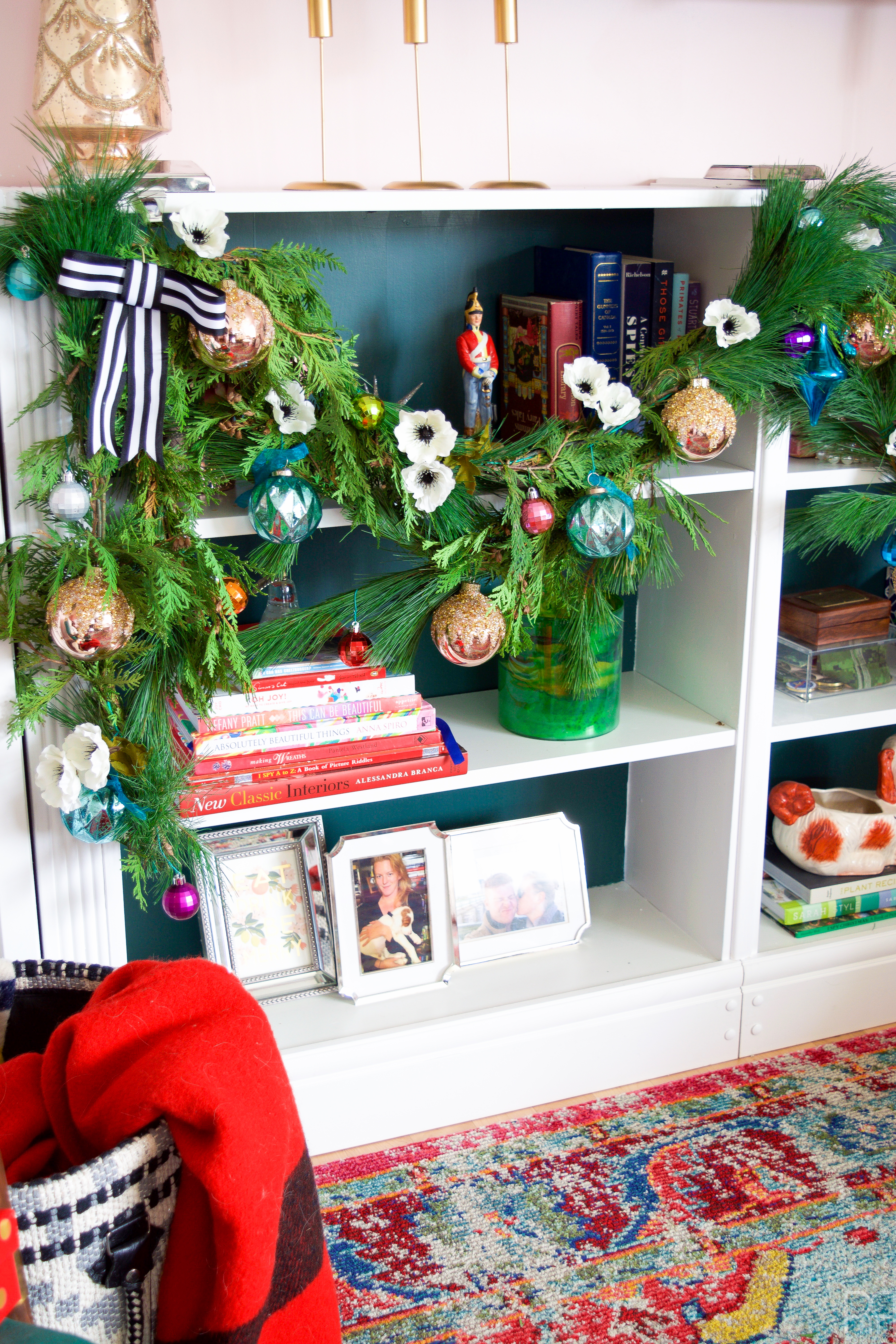 Creating a colourful & Eclectic Holiday Mantel is as easy with fresh greenery, florals and colourful baubles.