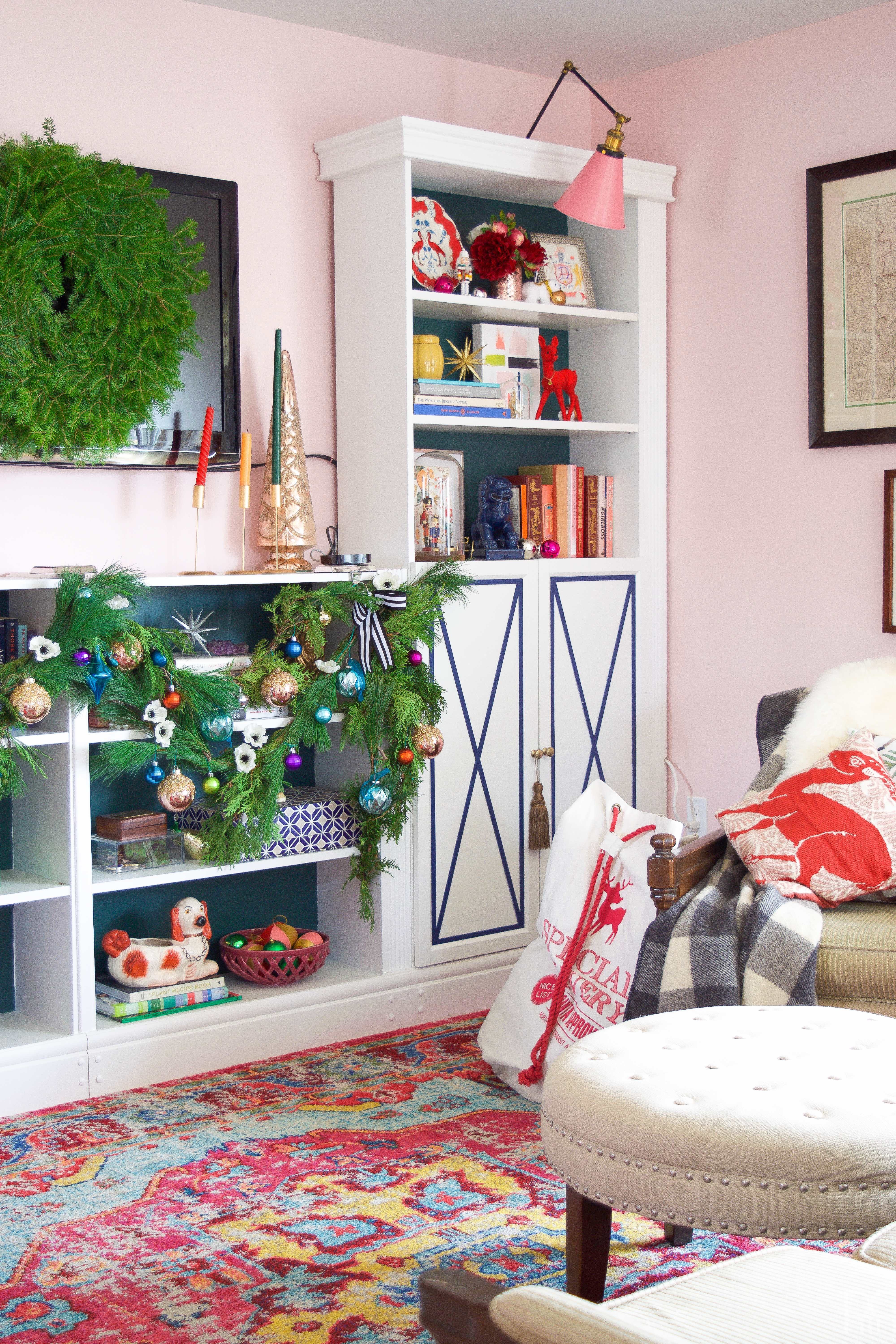 Creating a colourful & Eclectic Holiday Mantel is as easy with fresh greenery, florals and colourful baubles.