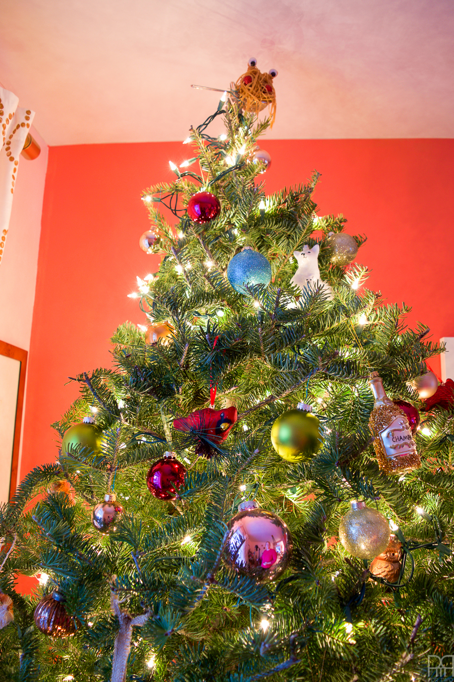 my-home-style-eclectic-bauble-tree-10