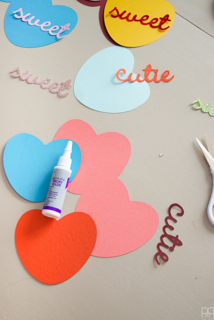 I made myself some super sweet and super cute DIY candy heart valentine's day cards this year using my Cricut and some bold colours.