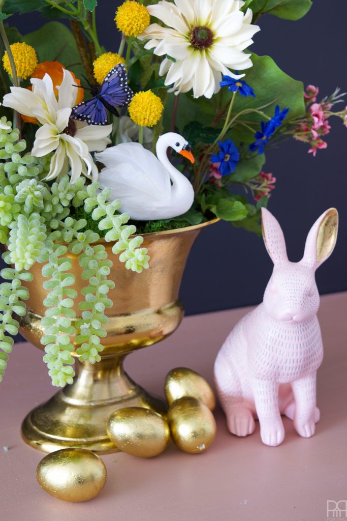 Using silk flowers from @Afloral, I've created the most stunning floral easter basket centrepiece worthy of Martha Stewart's easter brunch tablescape. Come see how I did it using non-traditional buds & stems.