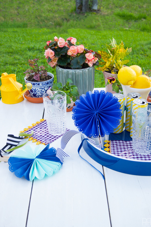 Using my Cricut Explore Air 2 and some colourful card stock and ribbons, I made beautifully paper fans for summer entertaining and outdoor living. Come see how you can make a set for yourself!