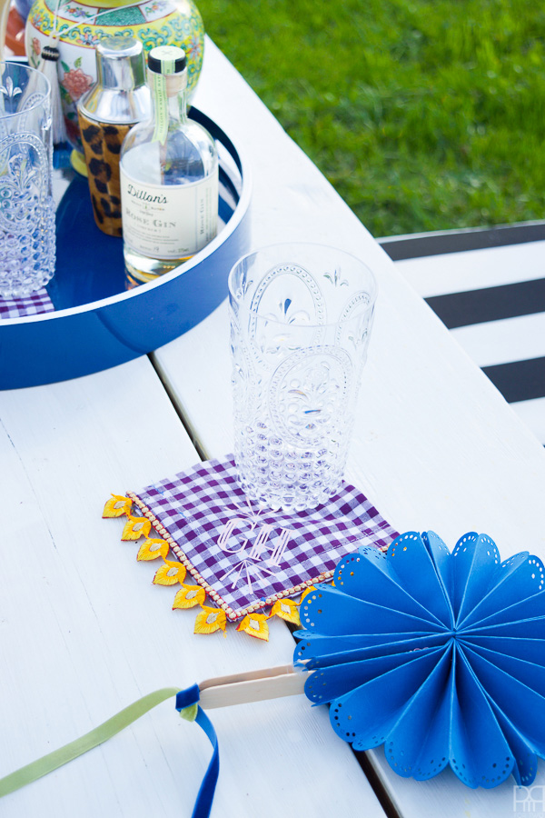 Using my Cricut Explore Air 2 and some colourful card stock and ribbons, I made beautifully paper fans for summer entertaining and outdoor living. Come see how you can make a set for yourself!