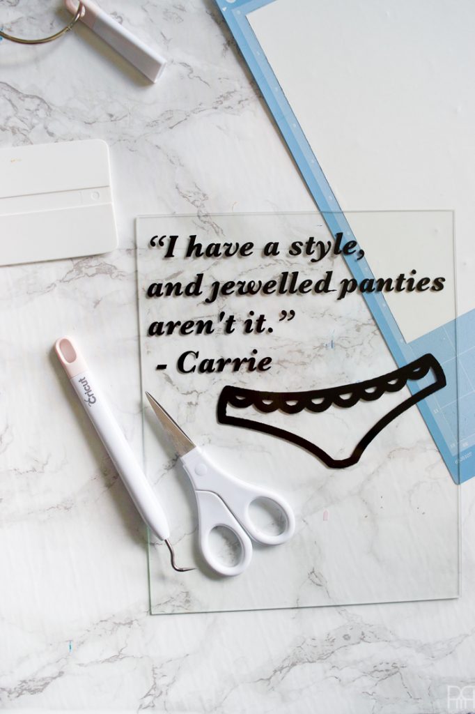 Looking for a sassy and easy way to bring some Sex and The City into your life? Catch the details for this Carrie Bradshaw Quote DIY on the blog, including the free downloadable graphic. 