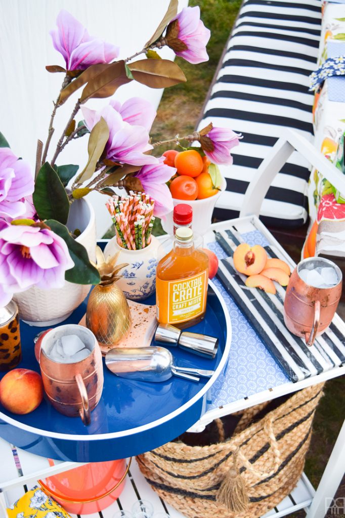 This summery spin on a winter classic - the moscow mule - is sure to impress. The Peach & Honey Ginger Moscow Mule is perfect for your next weekend shindig, especially while peaches are in season. Get yourself one STAT!