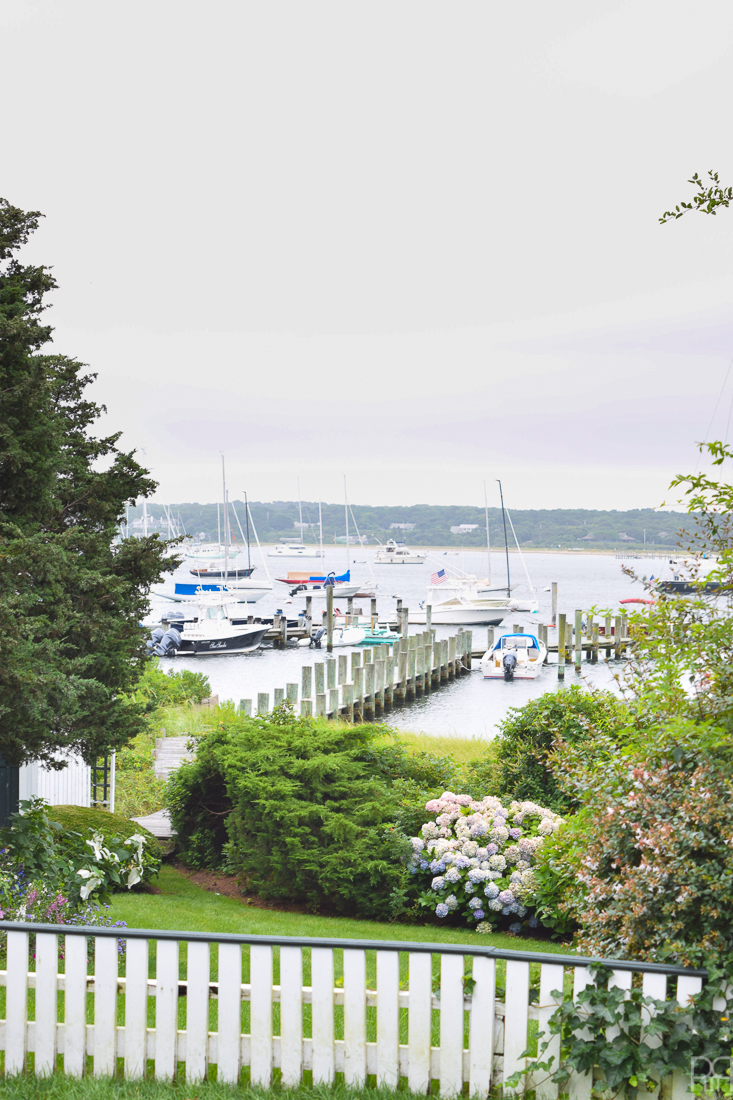 We took the perfect summer road trip down to Martha's Vineyard in a Ford Flex and absolutely loved it. Read more about the Flex and the island on the blog, including our favourite spots, where we stayed, and what we did.