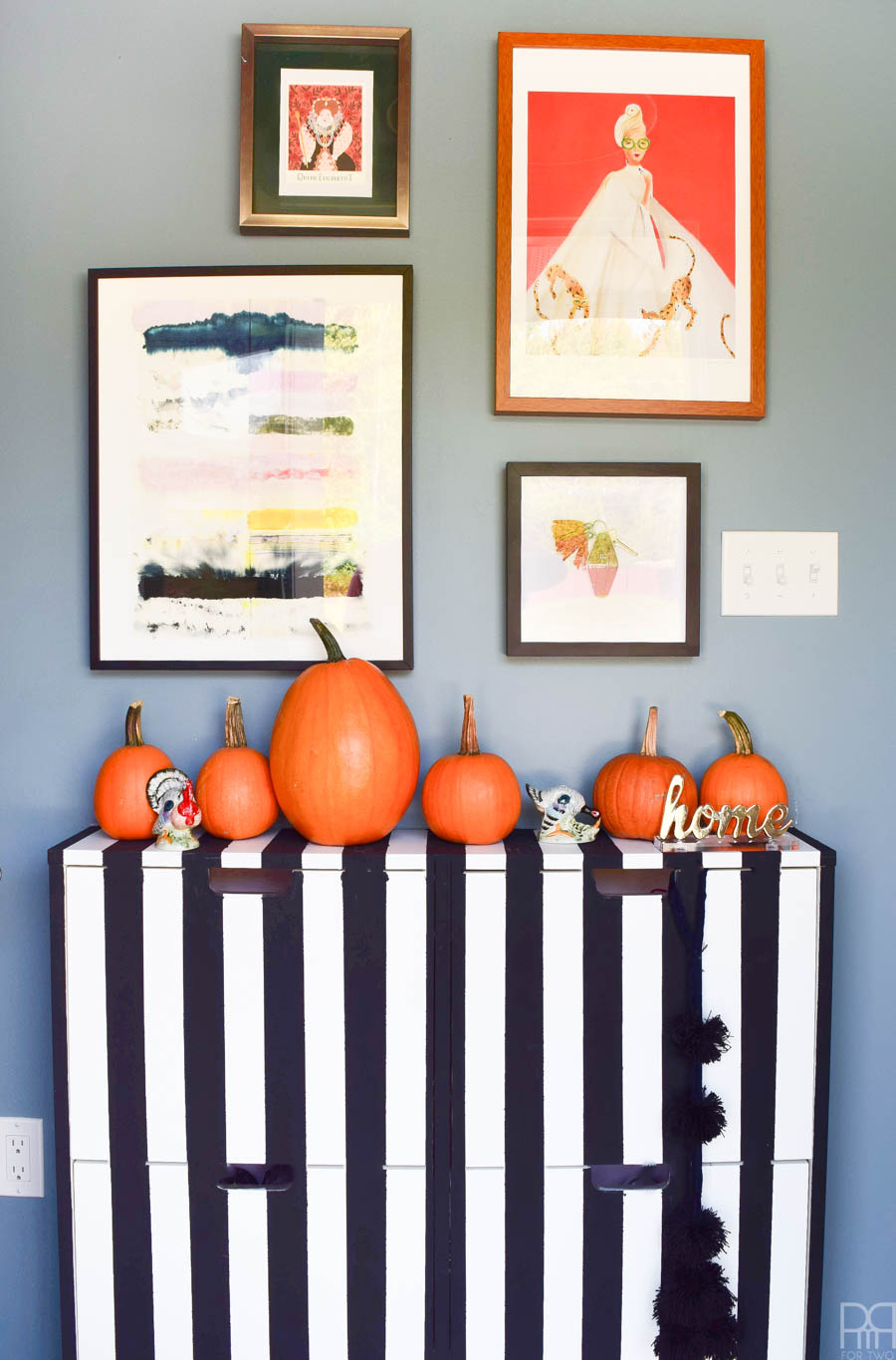 Graphic Fall Entryway