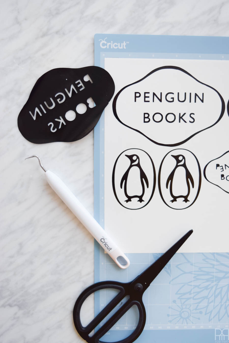 Bring bold colour & your literary favourites to your home using using your acrylics and Cricut vinyl to create DIY Penguin Classics Book Cover Art.