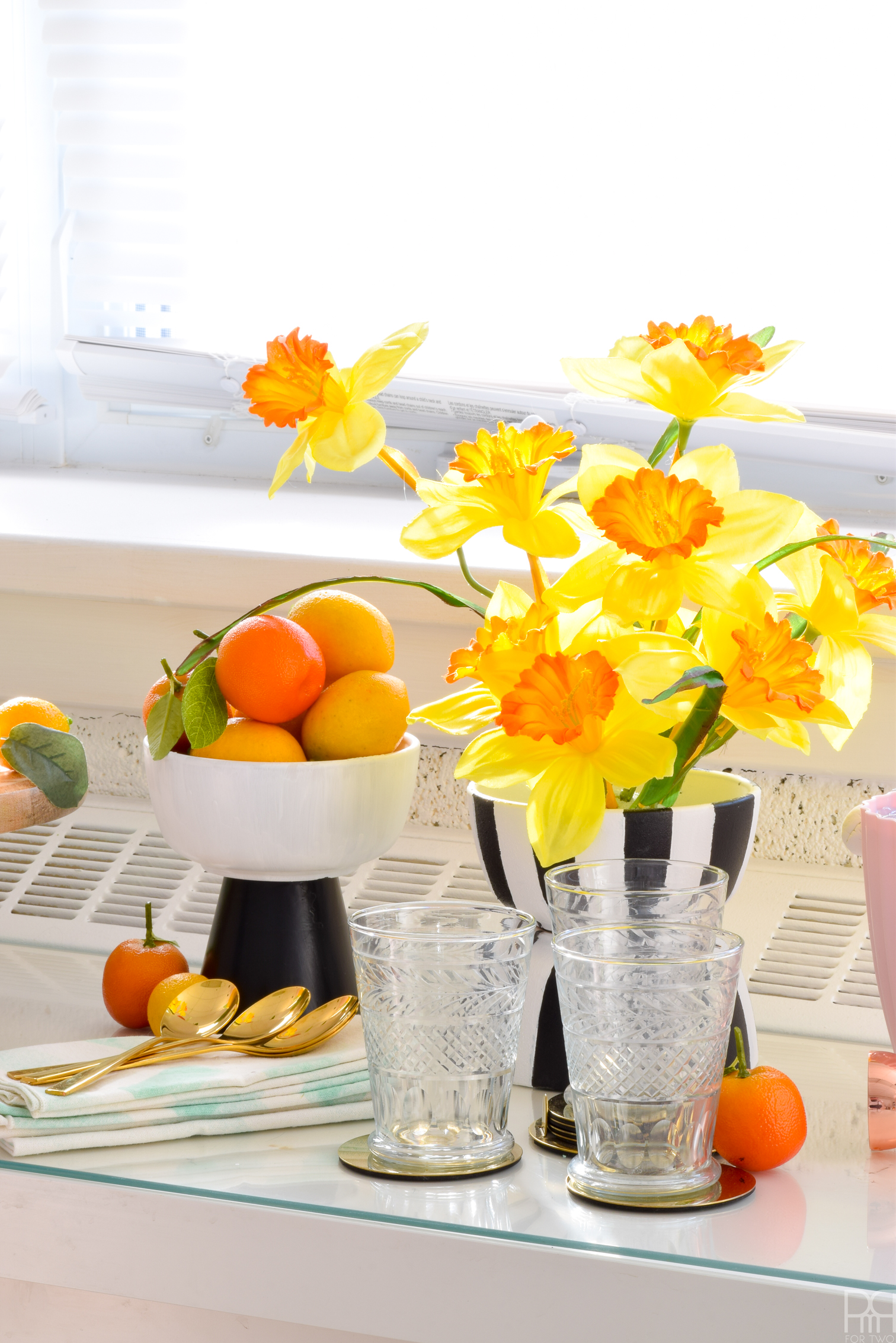 Embrace colour with a Pink & Bold Spring Tablescape. With bright florals, simple patterns, and lots of sunshine, you can create your own slice of spring.