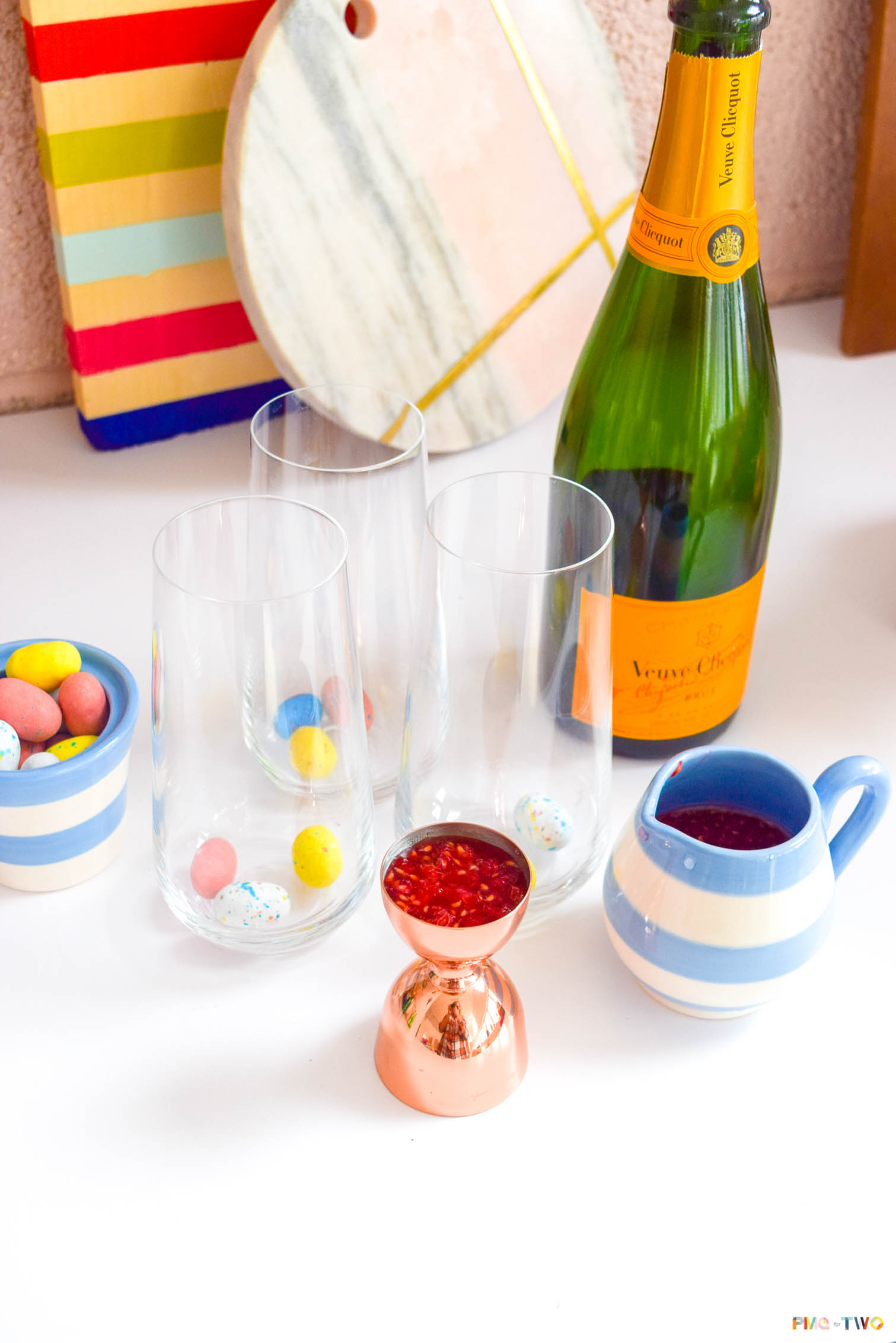 Easter brunch is a tradition around here, so it's only natural that we have a signature drink to go with it! Grab the recipe for a Raspberry Mimosa Easter Egg Cocktail that is sure to delight adults and kids alike (there's a non-alcoholic variation too).