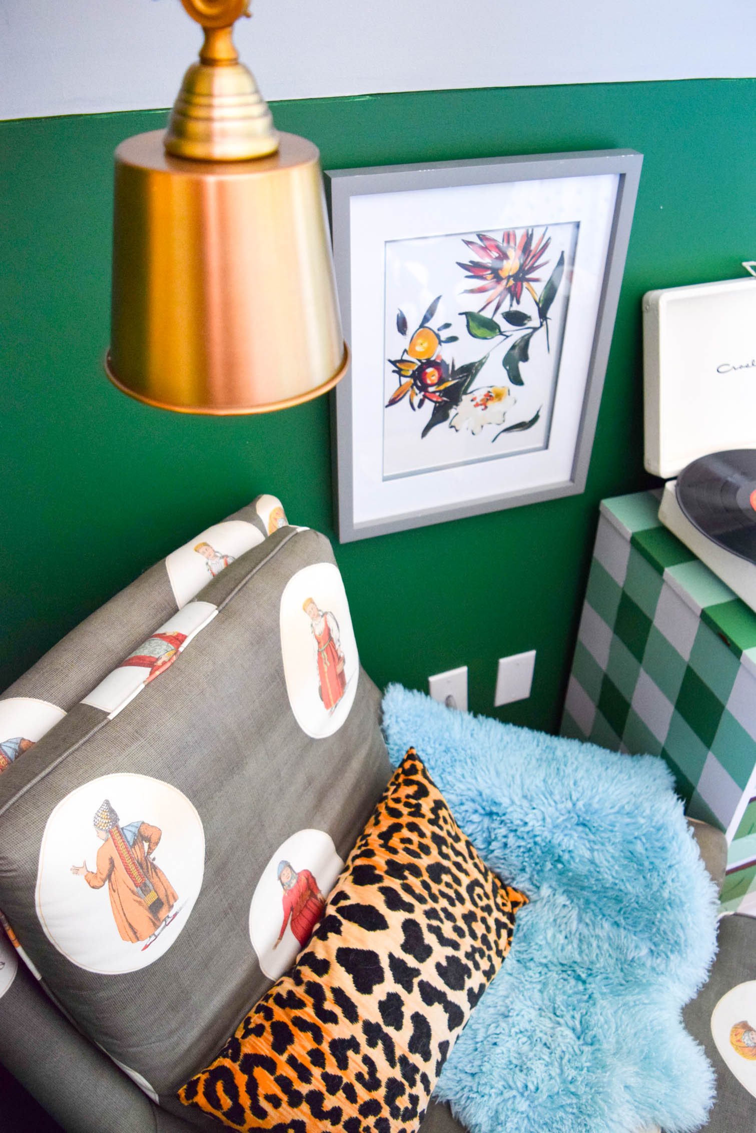 A Colourful & Eclectic Guest Room (& office) that looks like it came straight from a magazine! Full of charm and curated finds. Come see how we make an MCM daybed work with a buffalo plaid dresser and lots of saturated hues.