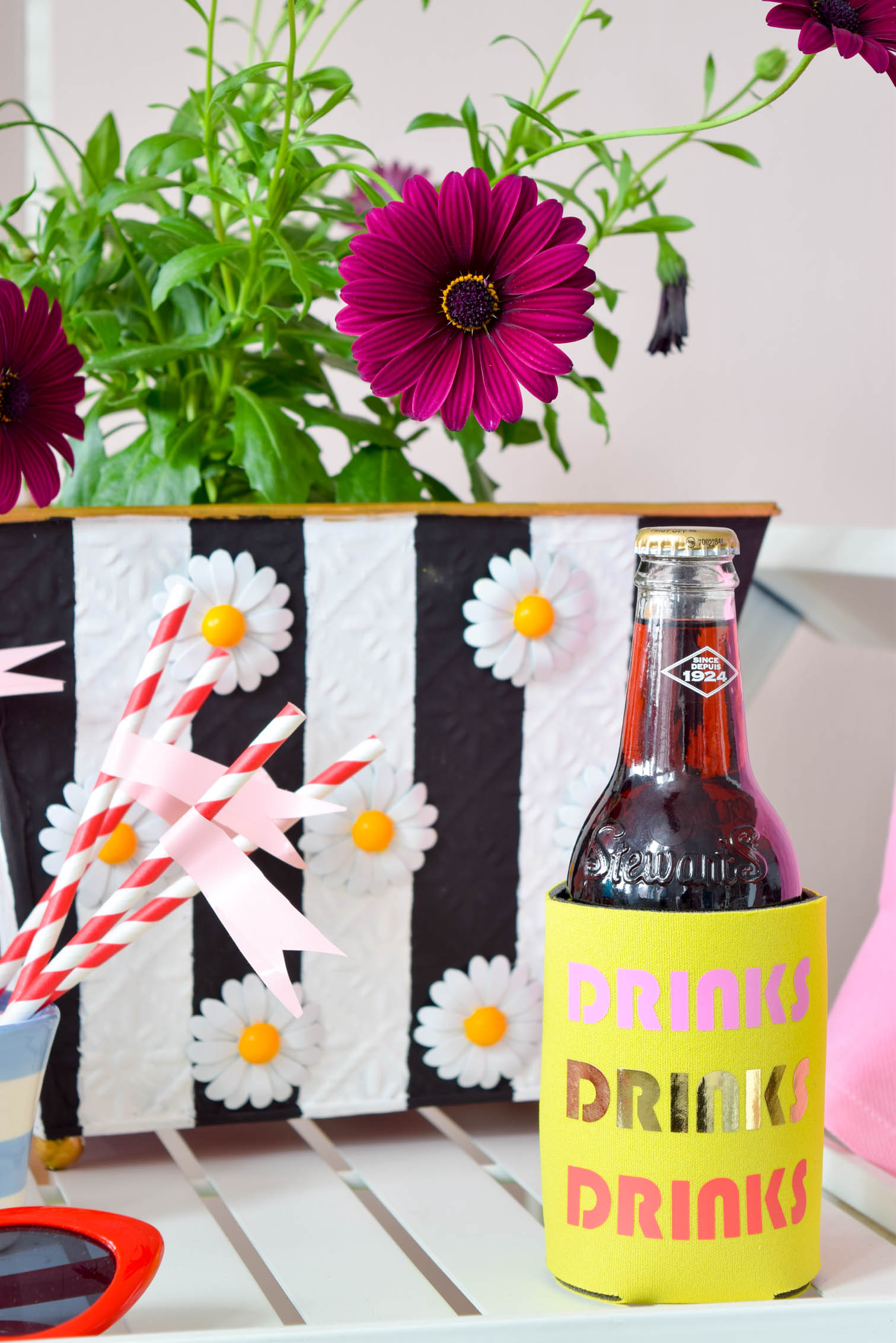 This is the summer project you've been waiting for: DIY Party Koozies. All you need is koozies + iron on vinyl + your Cricut. Get all the details and check out some more pretty pictures on the blog. 