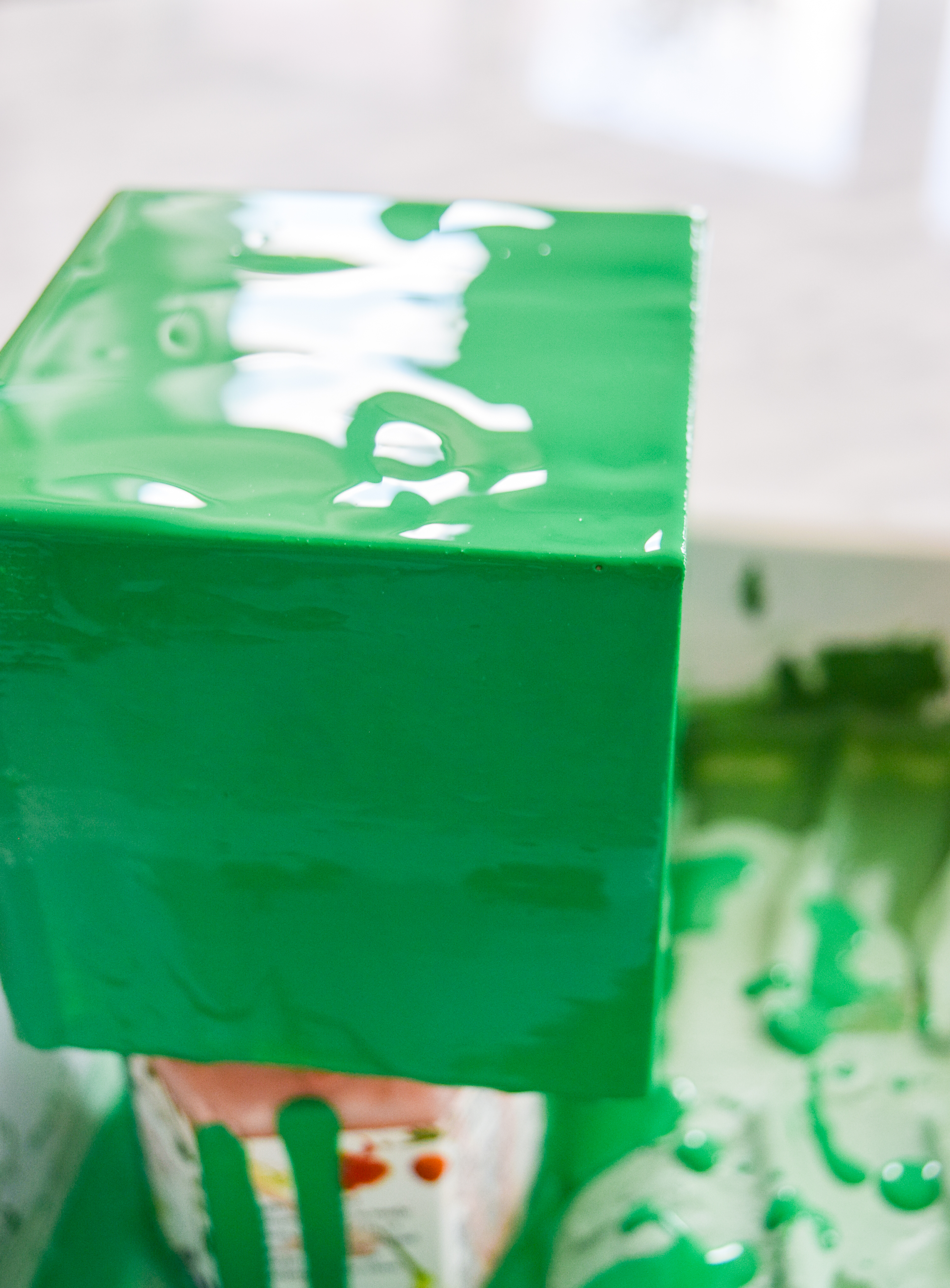 DIY Malachite & Cheetah Decor on a budget! Because who really has the coins for some malachite? Grab the secrets behind this paint pouring DIY.