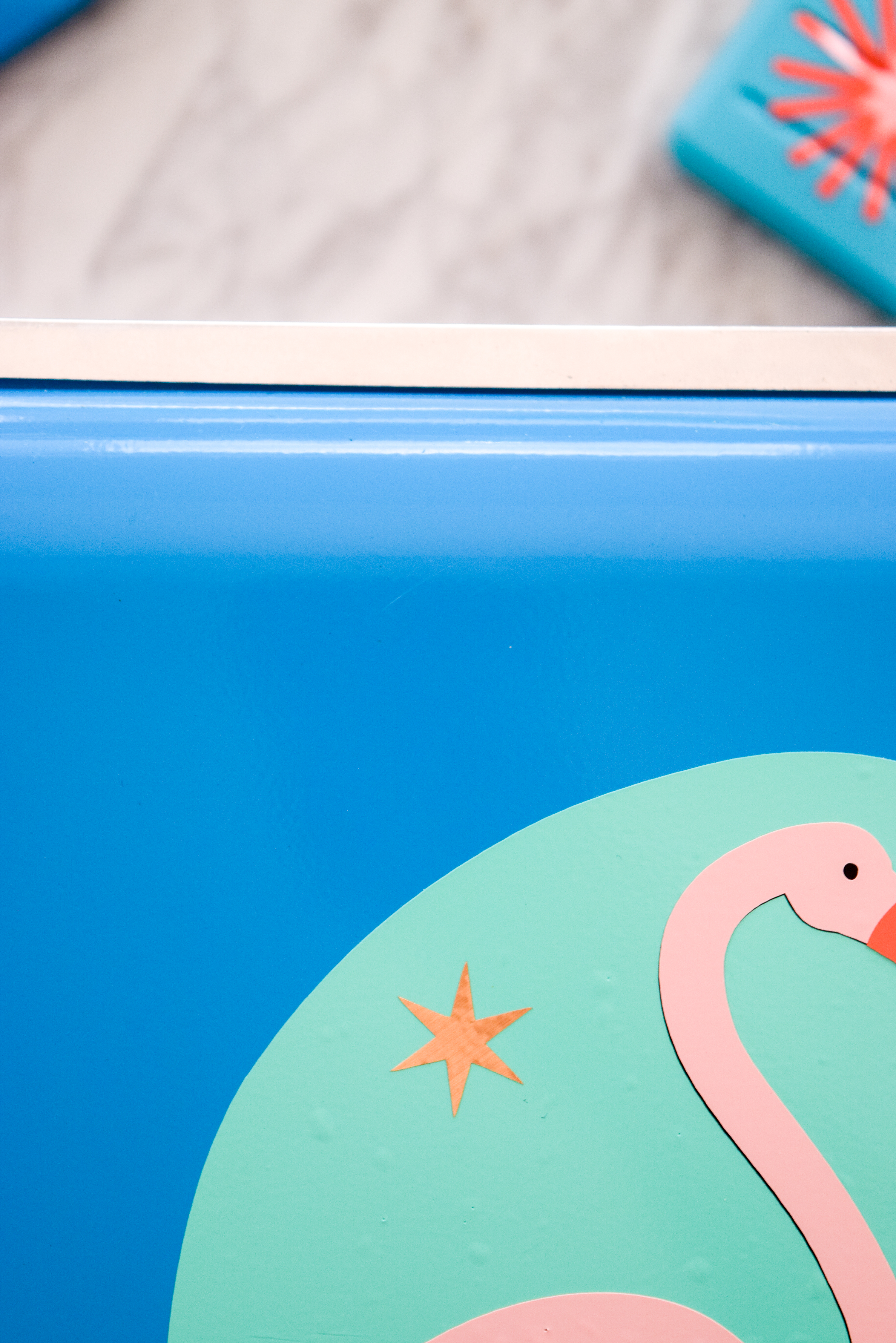 Is your cooler in need of a summer refresh? Grab the tutorial for these DIY Summer Cooler Decals, and get on your way! Those bevies won't cool themselves. Oh, just make sure you've got your Cricut Explore Air 2 ready to go as well.