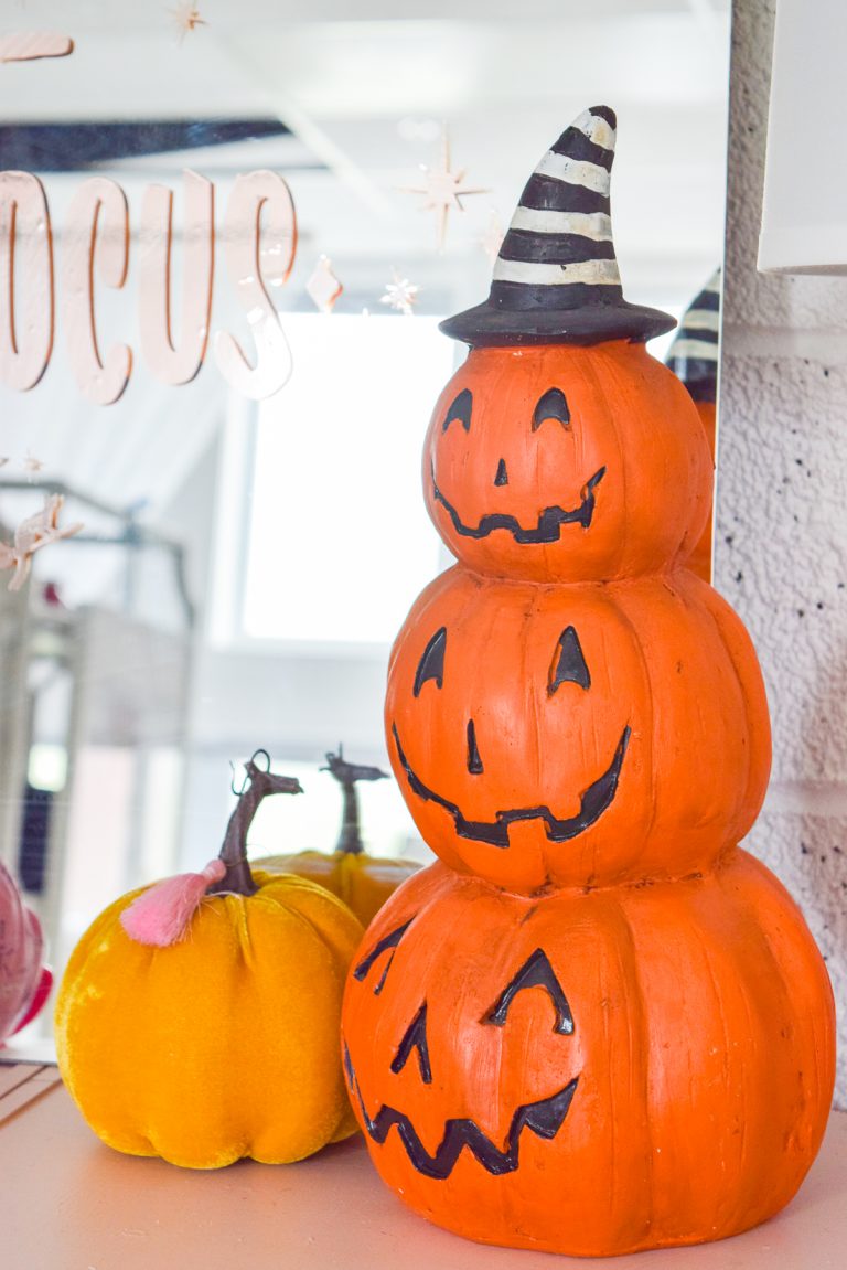 DIY Hocus Pocus Mirror • PMQ for two