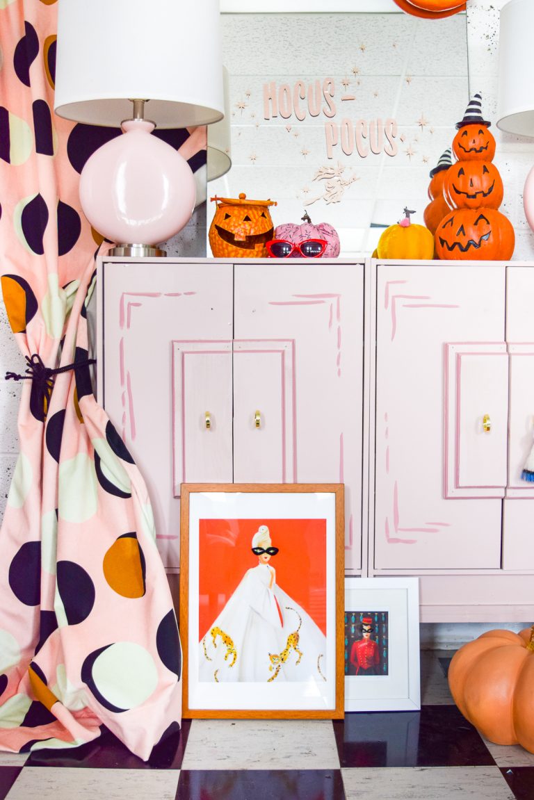 DIY Hocus Pocus Mirror • PMQ for two