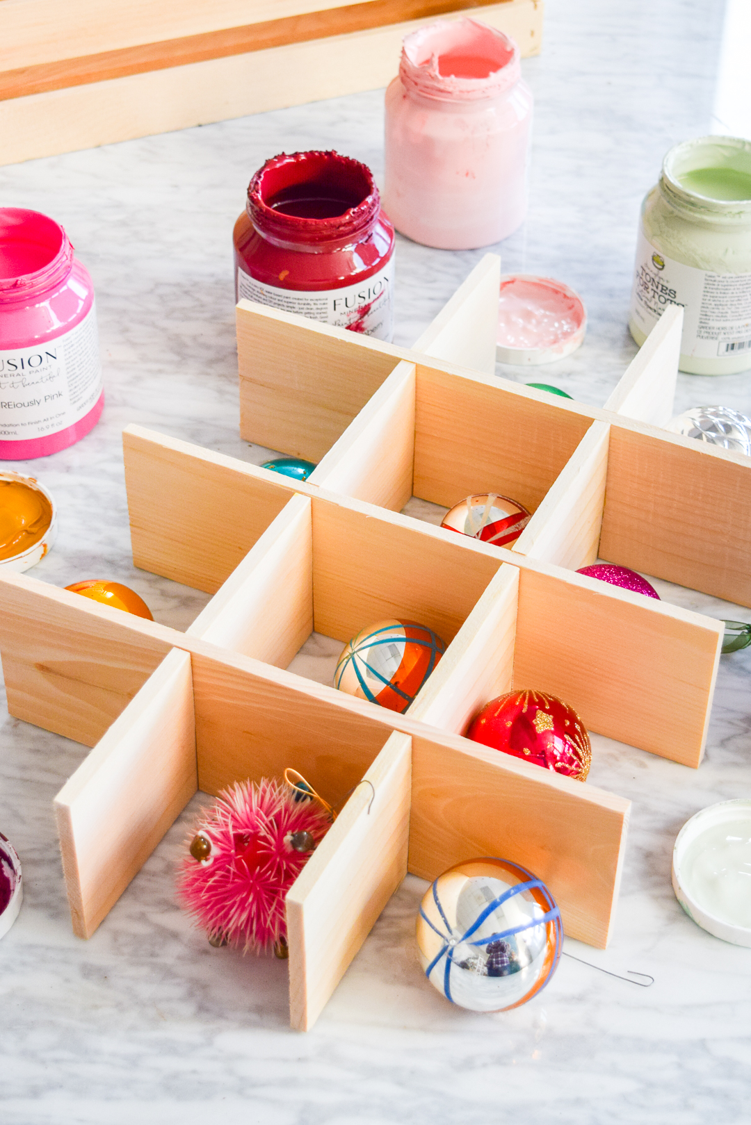 Looking for something that will keep your pieces safe? Try my DIY Colourful Ornament Storage Crate, and none of your ornaments will ever get broken again!