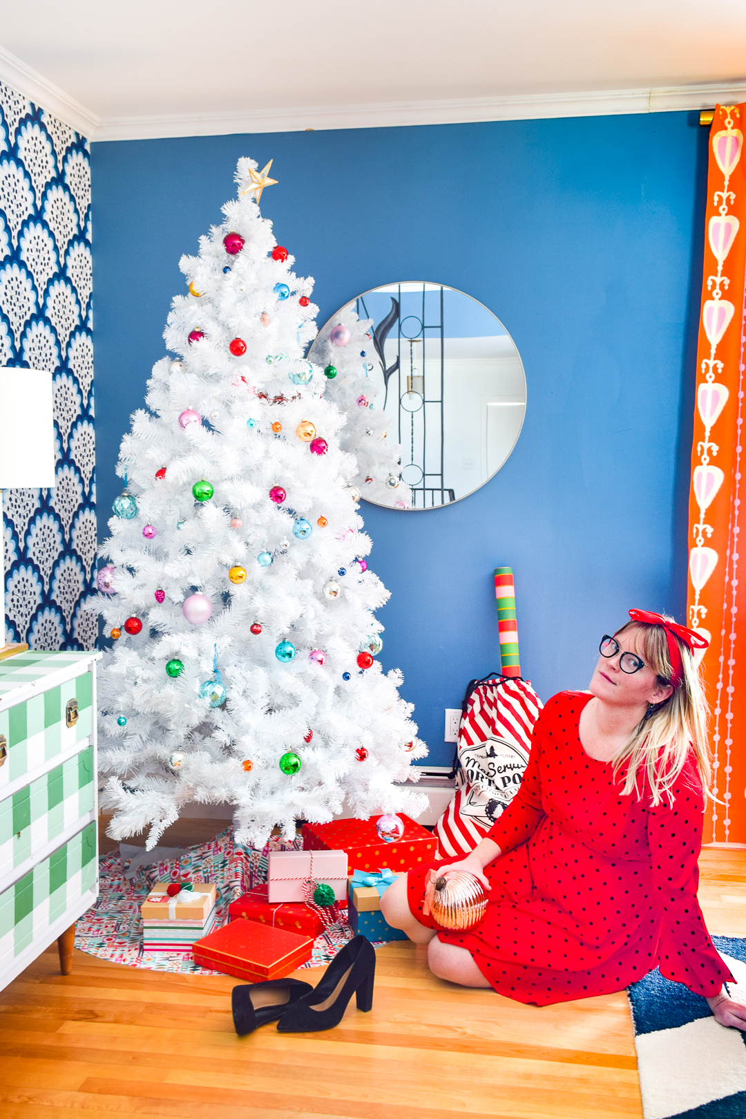 Here are some fabulous people posing next to Christmas trees - a retro homage. (inspired by the sassy women of the past) 