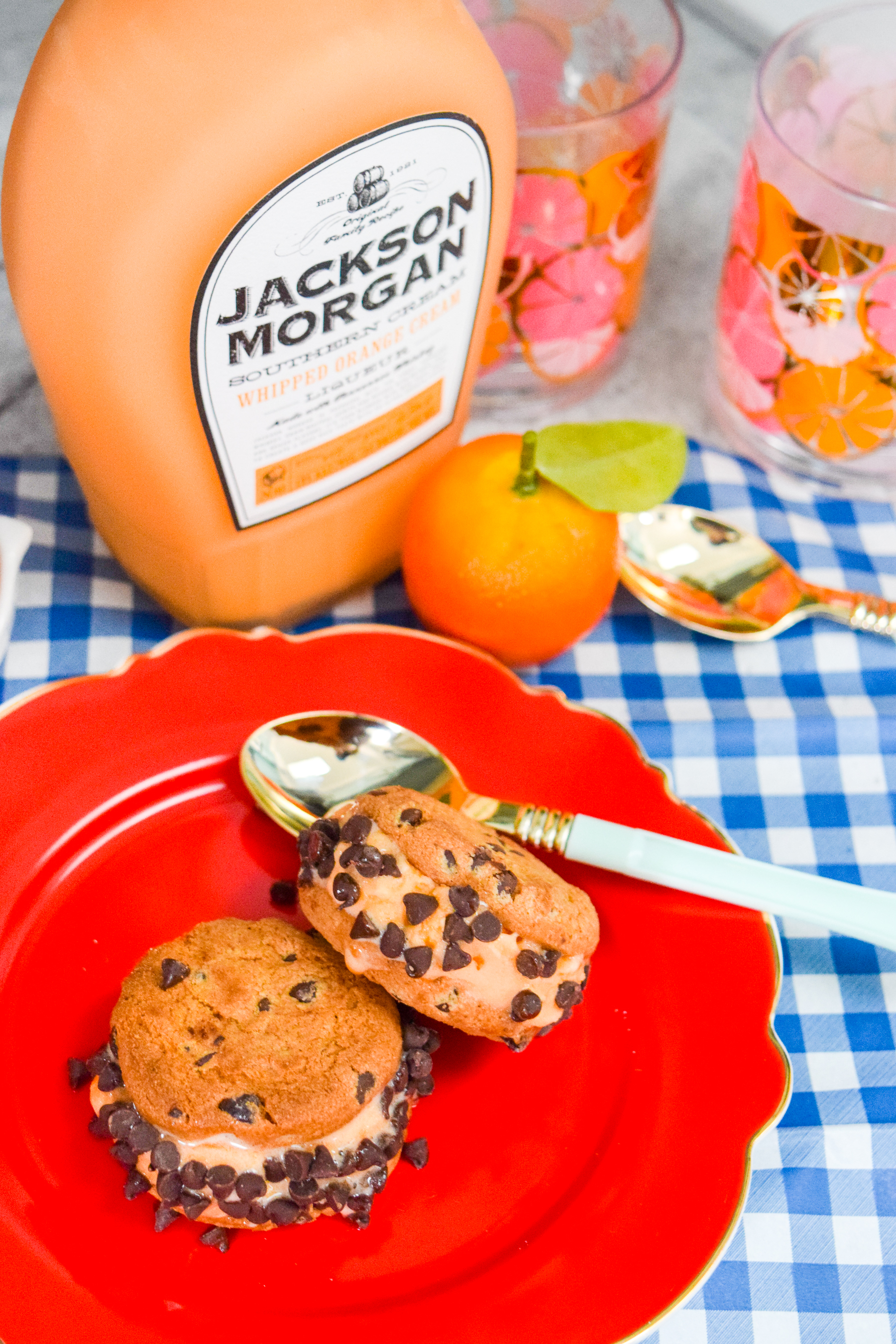 Whipped orange ice cream sandwiches are the treat you didn't know you needed! Make 'em at home, stuff 'em with what you want, or just eat the ice cream! Best part, they're made using Jackson Morgan's Orange Whipped Cream. Whipped orange ice cream sandwiches are the treat you didn't know you needed! Make 'em at home, stuff 'em with what you want, or just eat the ice cream! Best part, they're made using Jackson Morgan's Orange Whipped Cream.