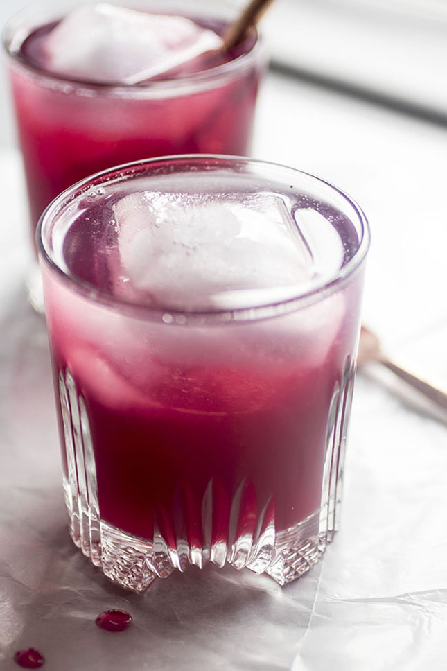 Blueberry Whiskey Spritzers by Life As A Strawberry