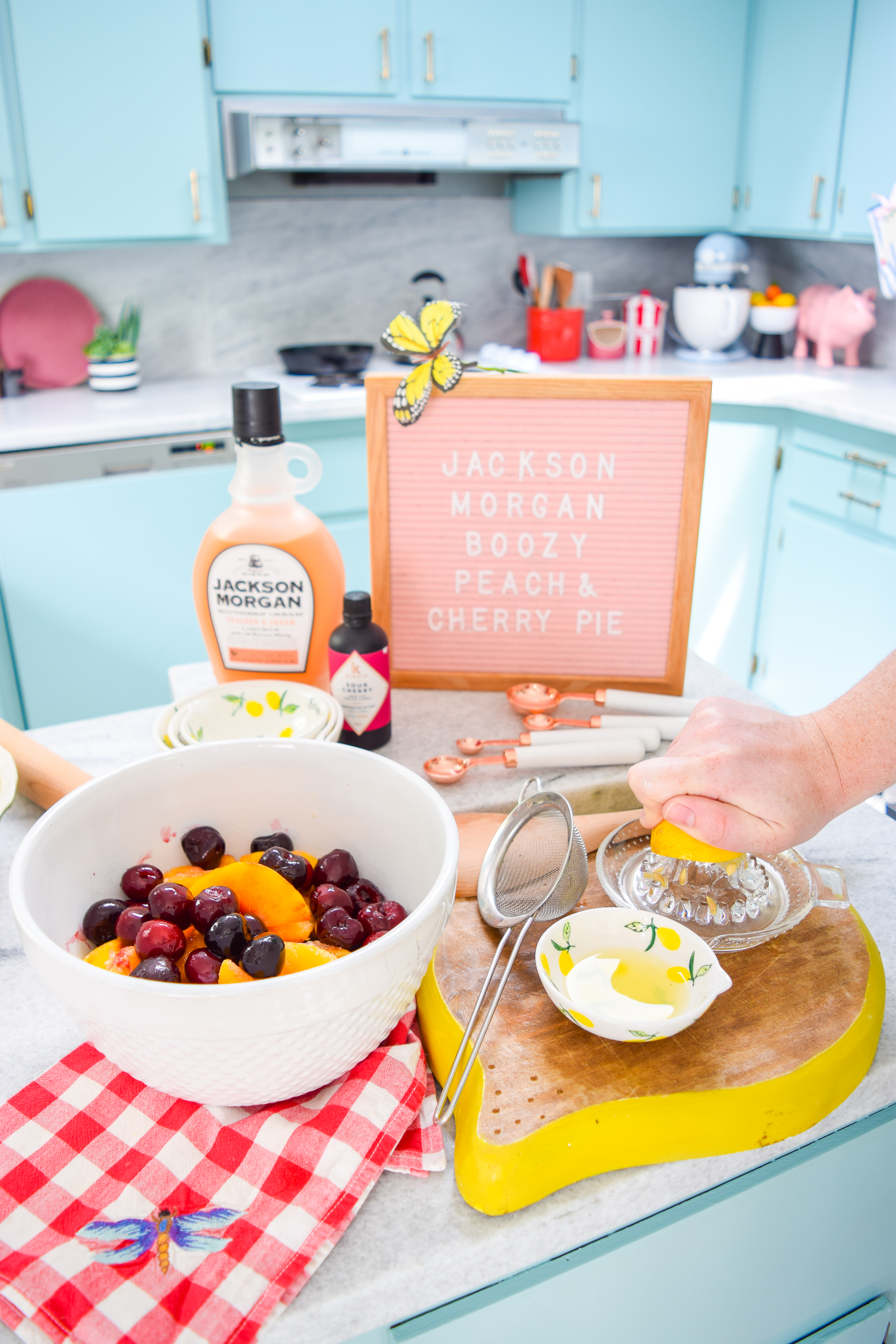 Whip up a boozy peach & cherry pie in time for the long weekend! You won't regret putting these flavours together with a dash of Jackson Morgan Cream. Whip up a boozy peach & cherry pie in time for the long weekend! You won't regret putting these flavours together with a dash of Jackson Morgan Cream.