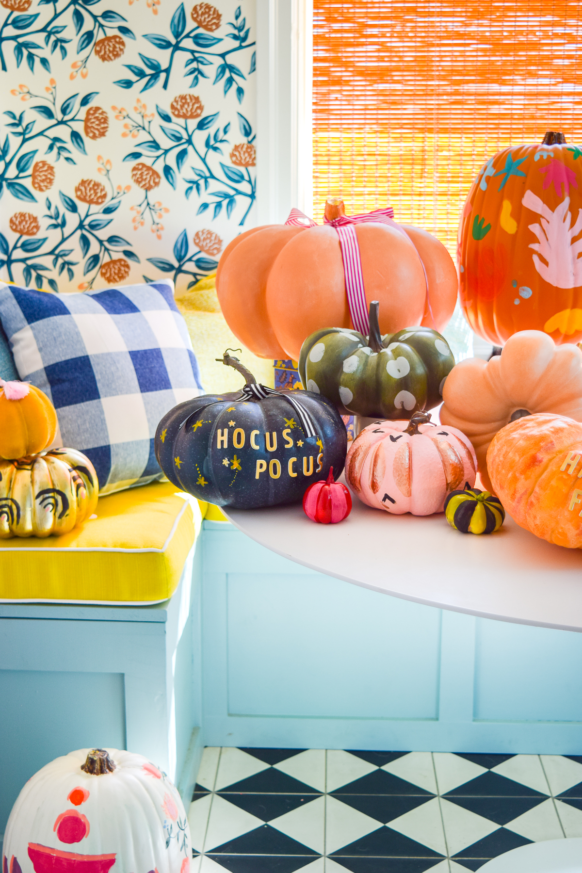 5 Colorful Pumpkin Painting Ideas that will bust you out of your creative rut, and have all your friends asking where you got such cool pumpkins this year. Using DecoArt's acrylic paints you can easily transfrom and re-use crafting pumpkins to create bold pops of colour.