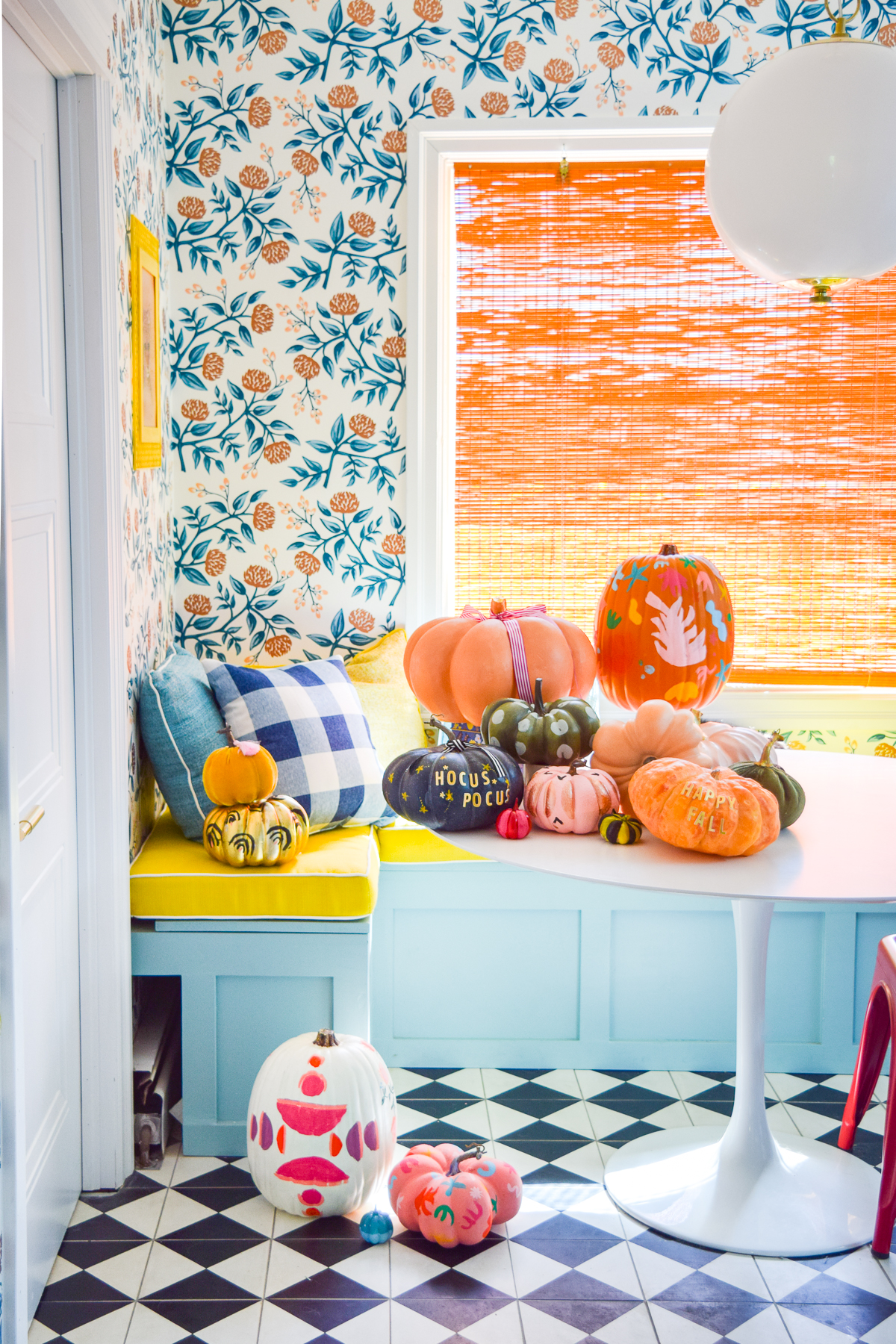 5 Colorful Pumpkin Painting Ideas that will bust you out of your creative rut, and have all your friends asking where you got such cool pumpkins this year. Using DecoArt's acrylic paints you can easily transfrom and re-use crafting pumpkins to create bold pops of colour.