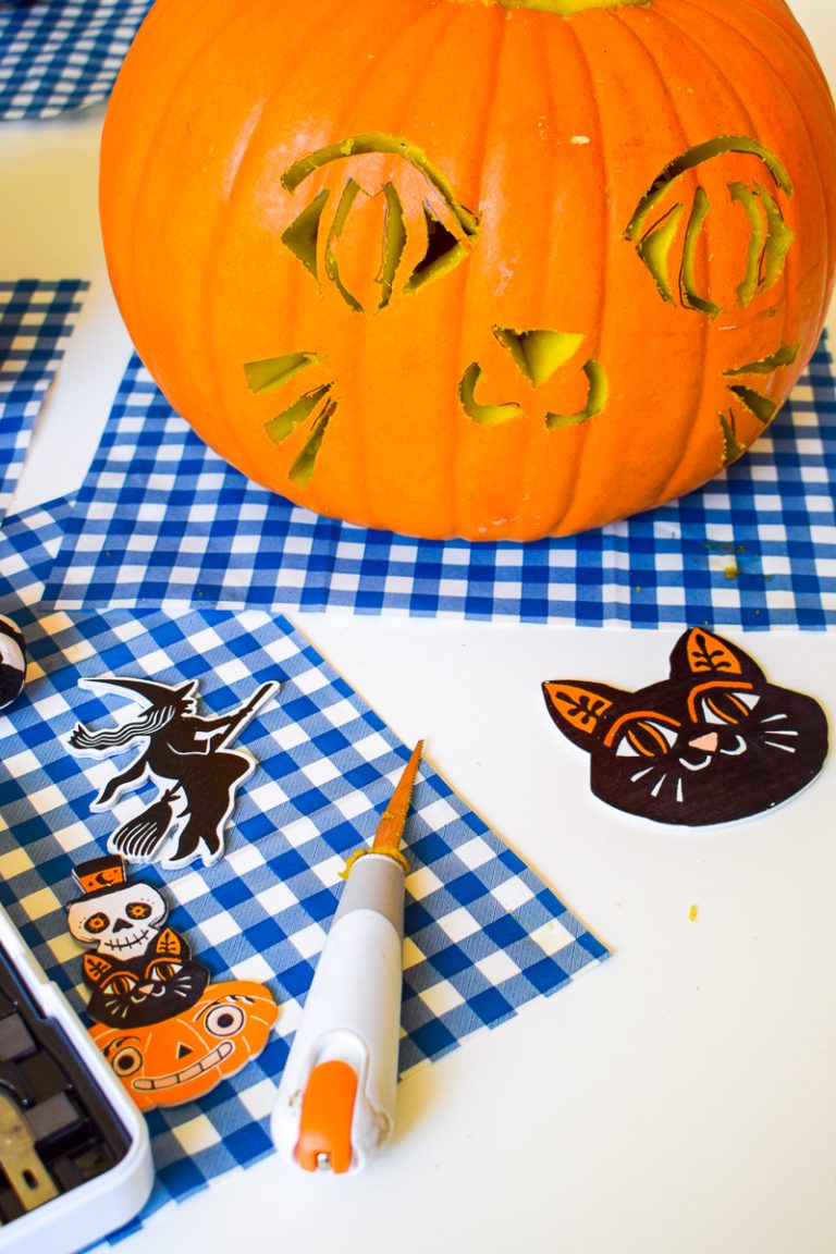 How to Make a Stacked Pumpkin Topiary • PMQ for two
