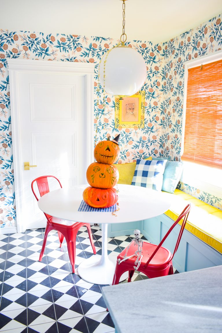 How to Make a Stacked Pumpkin Topiary • PMQ for two