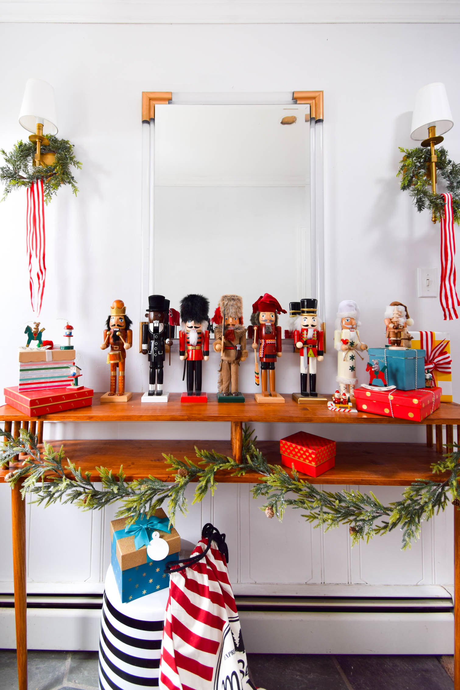 Colourful Christmas decor ideas come from a variety of different textures and materials. In our home, they make for a cozy and playful home this year. 