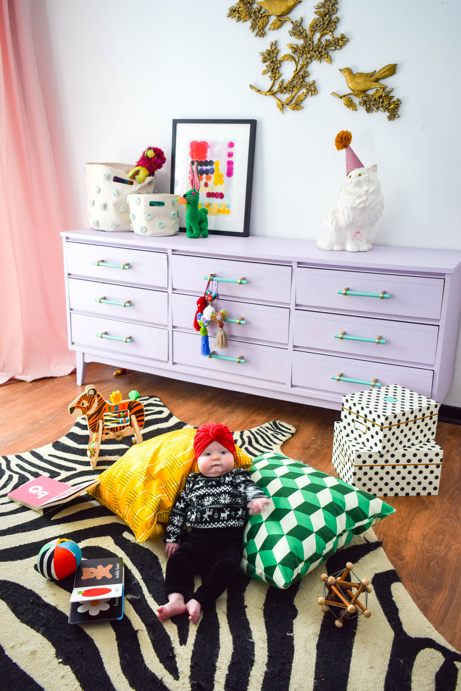 Make a comfy DIY bean bag pillow for floor lounging, using Spoonflower's line of bold and beautiful patterns on Celosia Velvet. Get the tutorial on the blog