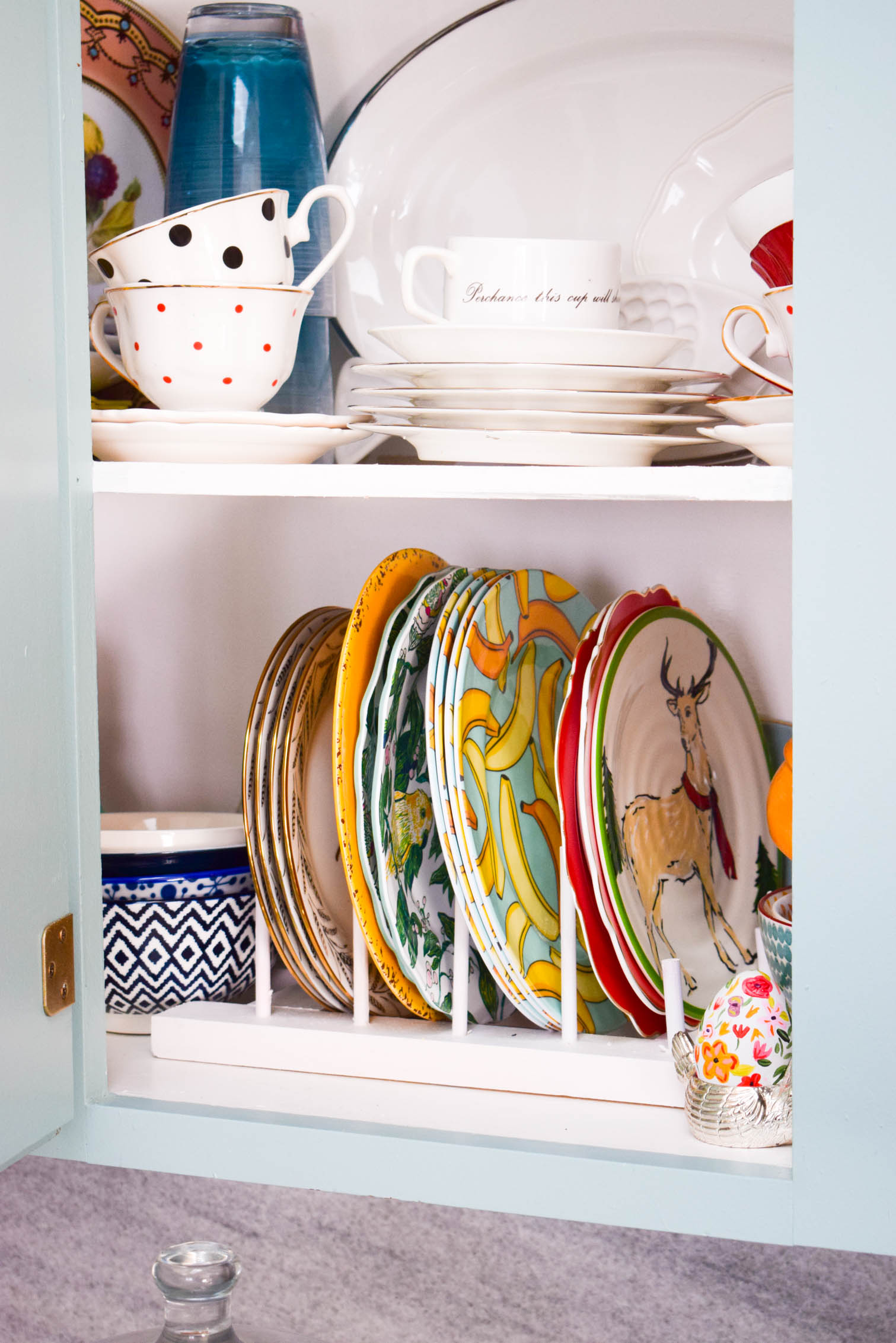 Make some DIY plate racks to organize all your kitchen dishes! You can make yours in a day using wood scraps