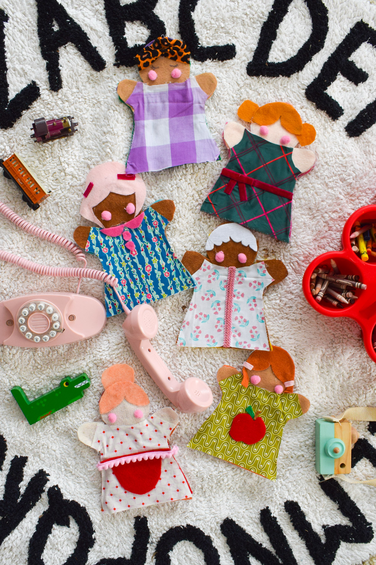 DIY Felt Hand Puppets that are racially inclusive and diverse are our latest Montessori project for June! Come see how I made them.